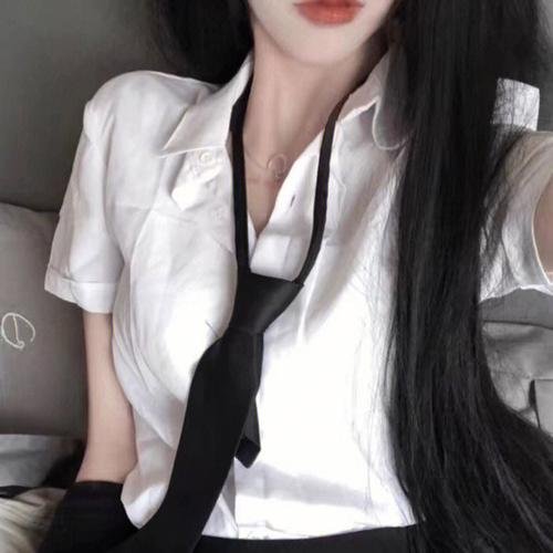 恐怖热线之大头怪婴